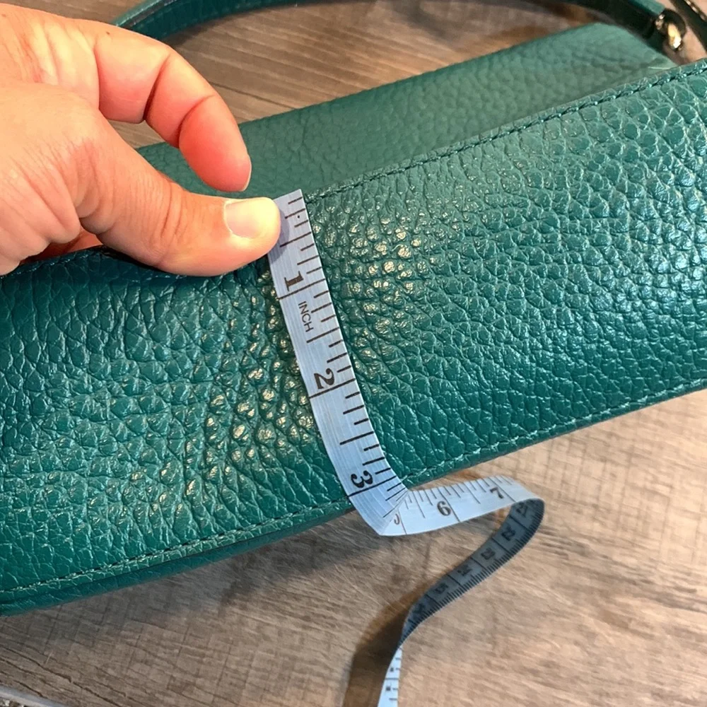 Kate Spade green leather hand bag